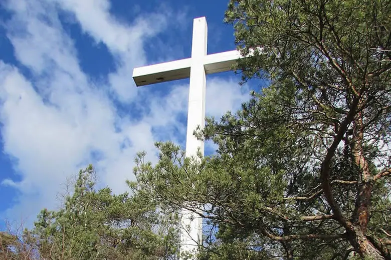 Für besonders ambitionierte führt der Weg weiter zum Weißen Kreuz.