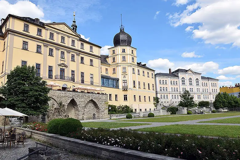 Unteres Schloss im klassizistischen Stil